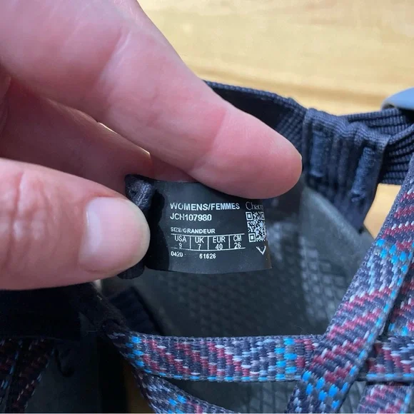 Chaco Cloud Sandals Women’s size 9 - Picture 2 of 6